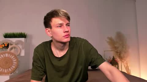 Dan online show from February 17, 4:22 am