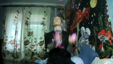 Elf online show from November 12, 3:40 pm