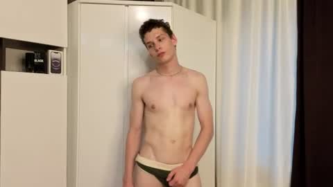 vollovonka691 online show from June 14, 2:52 pm