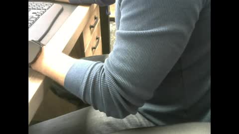 voterki796 online show from December 10, 3:33 pm