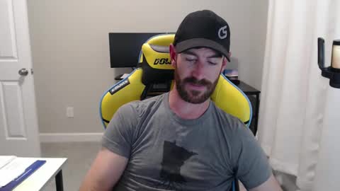 WaldoOfLocksley online show from October 3, 2:16 am