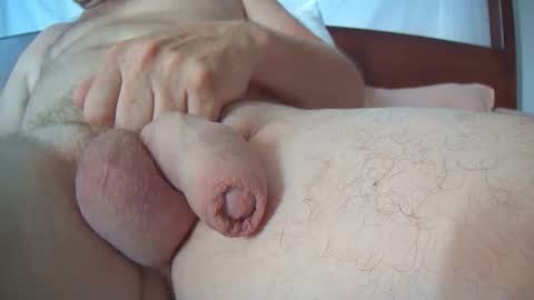 wankeyknuckles online show from December 4, 2:40 am