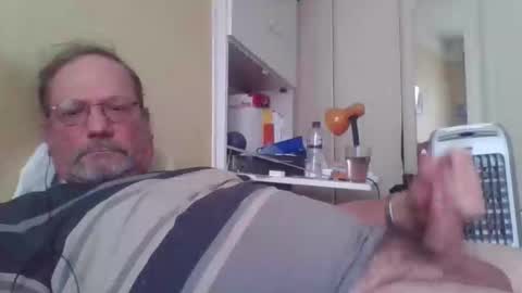 Tibo357 online show from September 22, 1:10 pm