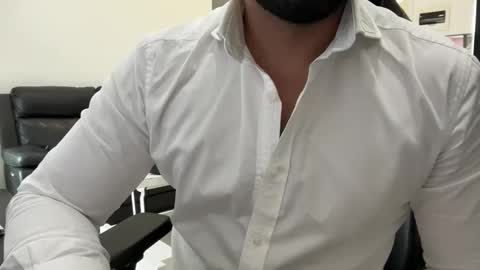 Weapon X online show from February 19, 10:31 pm