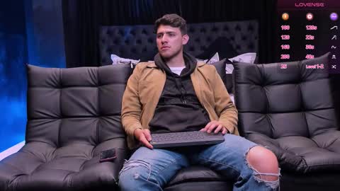 Jhonny Dick  his neighbors. online show from February 20, 12:29 am