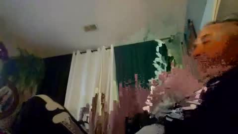 webcamateurs online show from December 5, 9:27 am