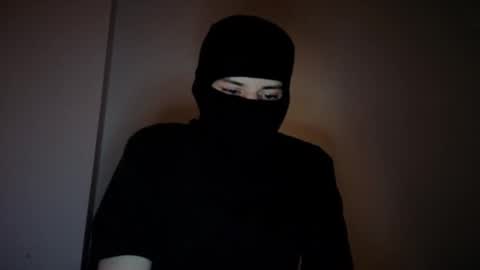 whispero_o online show from December 17, 1:18 pm