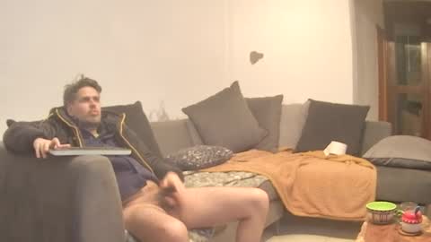Snapshot of white_boy15 chatting on February 10, 12:29 pm n n15 online show from February 10, 12:29 pm