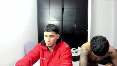 white online show from August 3, 4:44 am