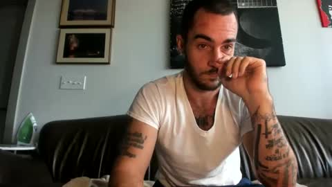 Snapshot of whitechocalate91 chatting on September 22, 3:22 pm just str8 stud nut 1000 online show from September 22, 3:22 pm