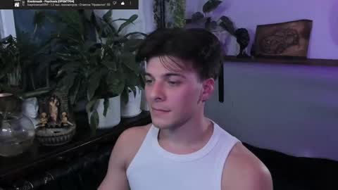 Gus online show from September 24, 9:46 pm