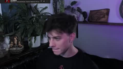 Gus online show from September 23, 8:30 pm