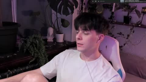 Gus online show from December 4, 5:33 pm