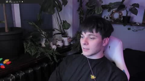 Gus online show from January 9, 6:26 pm