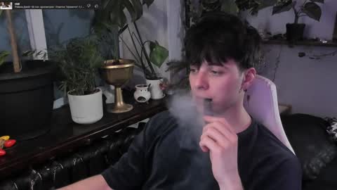 Gus online show from January 25, 5:40 pm