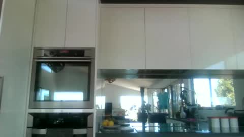 Snapshot of whitepantieman chatting on January 17, 1:36 am whitepantieman online show from January 17, 1:36 am