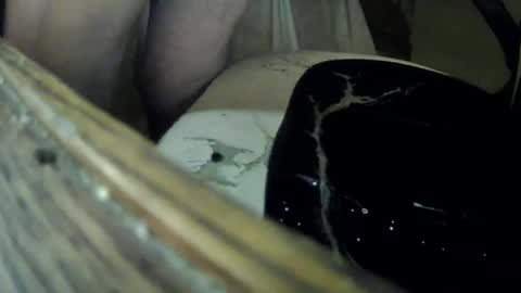 whobate1 online show from April 27, 9:39 am