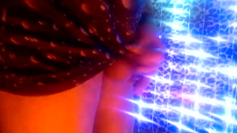 whor4mor online show from January 24, 5:00 pm