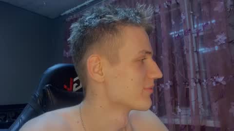 wiiinkyyy online show from December 5, 6:26 pm