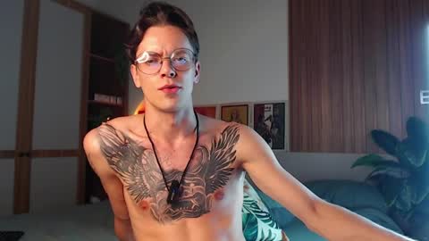 William online show from March 31, 1:46 pm