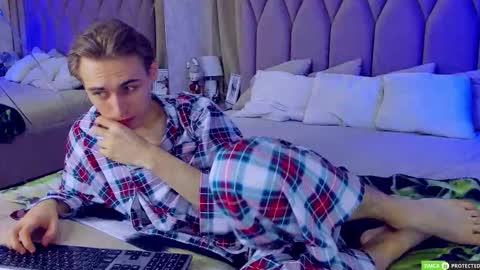 William online show from September 30, 8:08 am