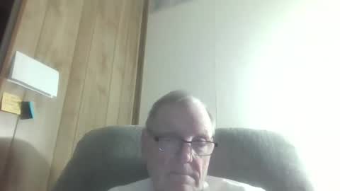 williammcgowan007 online show from March 31, 8:49 am