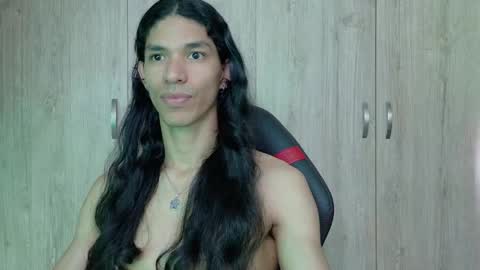 willy_veins online show from April 15, 9:15 pm