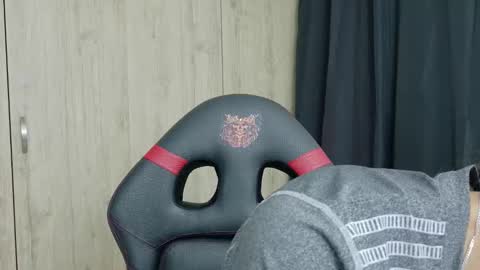 willy_veins online show from February 20, 1:13 am