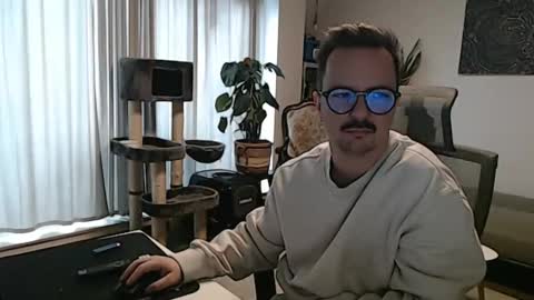 cream36 online show from January 4, 1:53 pm