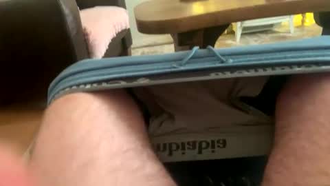 woods1998 online show from January 17, 11:46 am