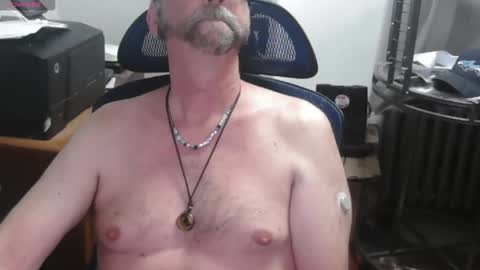 woodworker6473 online show from October 2, 11:20 pm