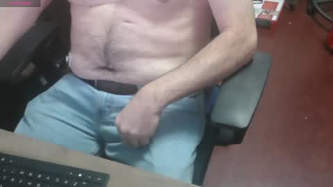 woodworker6473 online show from December 21, 11:45 pm