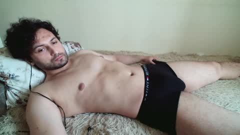 Josy online show from May 18, 9:04 am