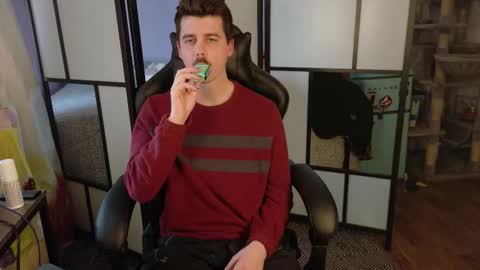 Wyatt online show from February 23, 7:37 pm