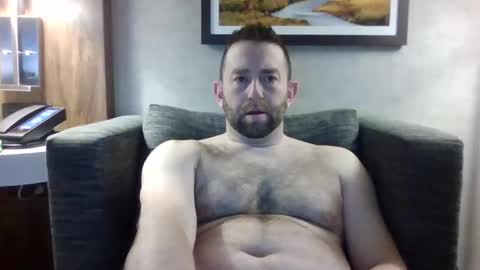 AmazingMan0824 online show from March 28, 4:13 am