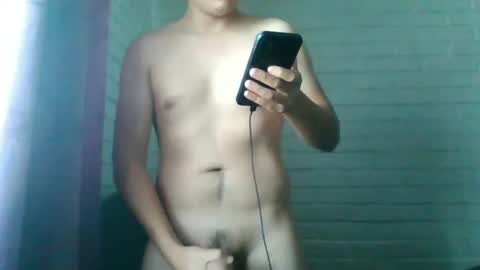 x_andrescam online show from May 11, 5:32 pm