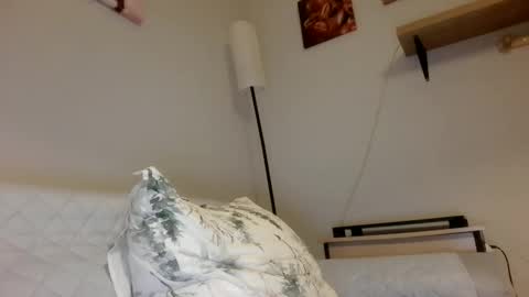 xalegarmax online show from March 29, 9:04 pm