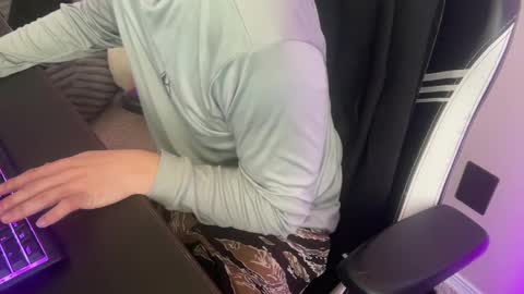 xburst online show from February 12, 4:22 pm