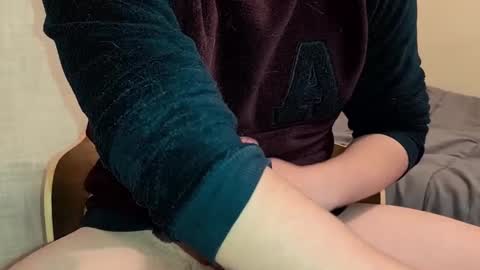 ximradiaz online show from November 27, 2:04 am