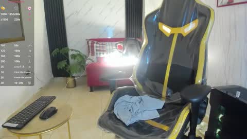      online show from November 14, 3:24 pm