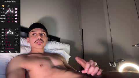 xmomentumx online show from January 15, 5:11 am