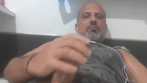 xpereira945024 online show from October 2, 12:58 am