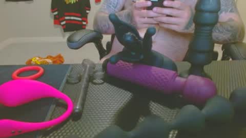 cum4you online show from October 1, 4:27 am