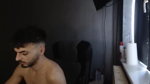 xxxdonpuiuuxxx online show from January 17, 9:45 am