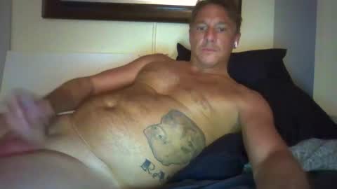 Snapshot of xxxelentdick chatting on September 19, 8:26 am deeeeznutz online show from September 19, 8:26 am