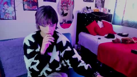 xzerox_ online show from February 15, 5:10 pm