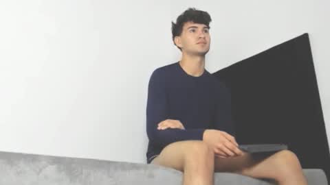 yair independent model online show from February 18, 1:37 am