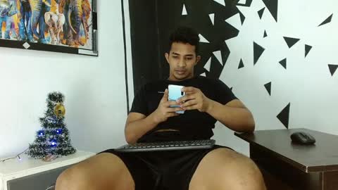 Snapshot of yeiko_park23 chatting on December 5, 4:53 am Yeiko Park23 online show from December 5, 4:53 am