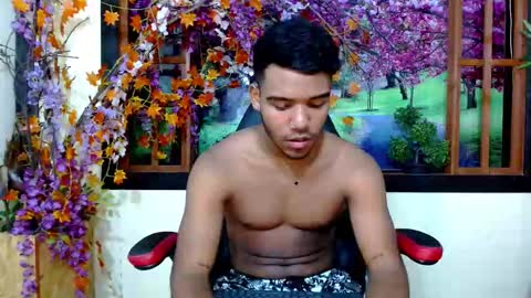Snapshot of yeinner_ chatting on October 14, 8:38 pm yeinner_ online show from October 14, 8:38 pm
