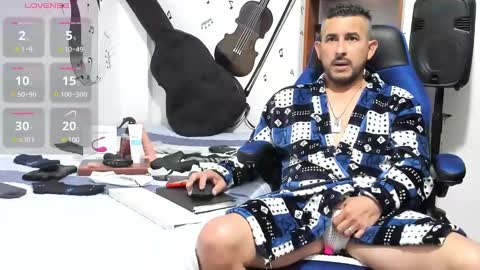 Yeol online show from January 12, 6:27 pm